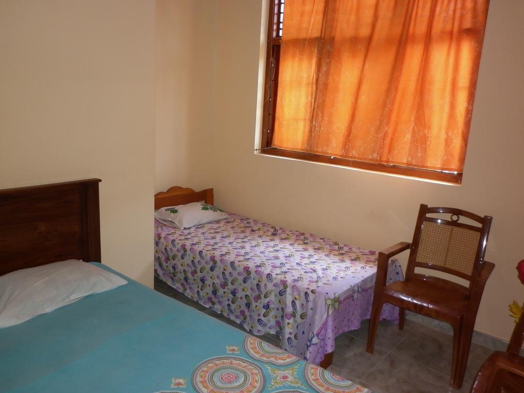 Seetha'S Hostel Νεγκόμπο Δωμάτιο φωτογραφία