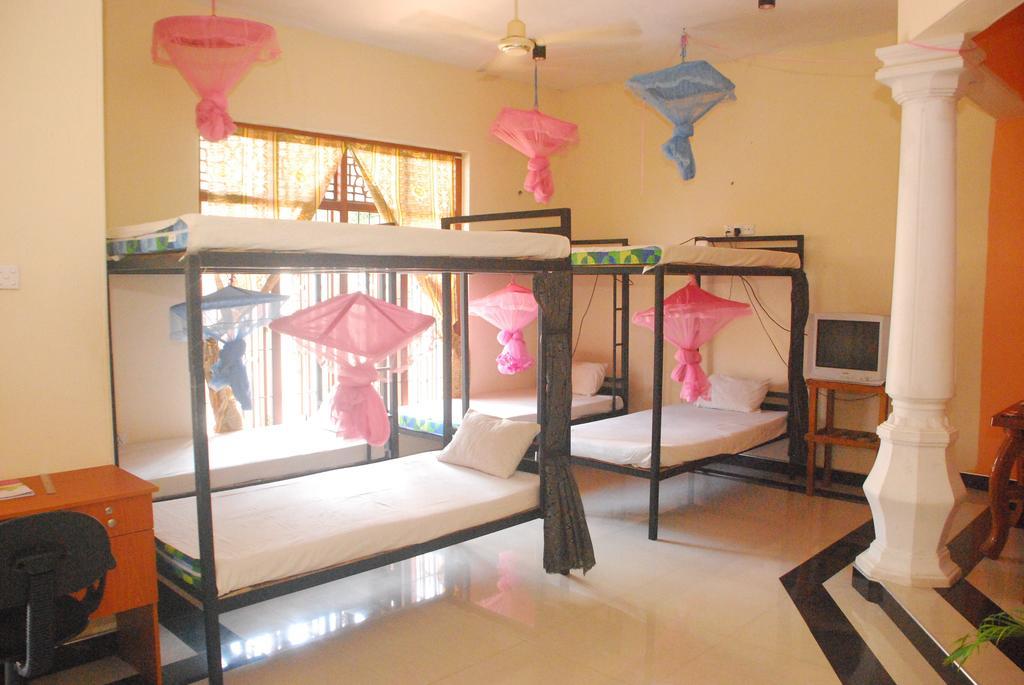 Seetha'S Hostel Νεγκόμπο Εξωτερικό φωτογραφία